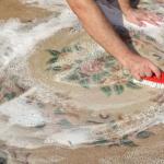 مراقبت و نظافت صحیح فرش و موکت: نکات مفید برای خانم های خانه دار