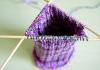 Openwork crochet knee socks from Drops Design: description and diagram for free