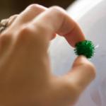Pallo muovipullosta omin käsin - valokuva, kuinka tehdä se Kuinka tehdä pallo muovista omin käsin